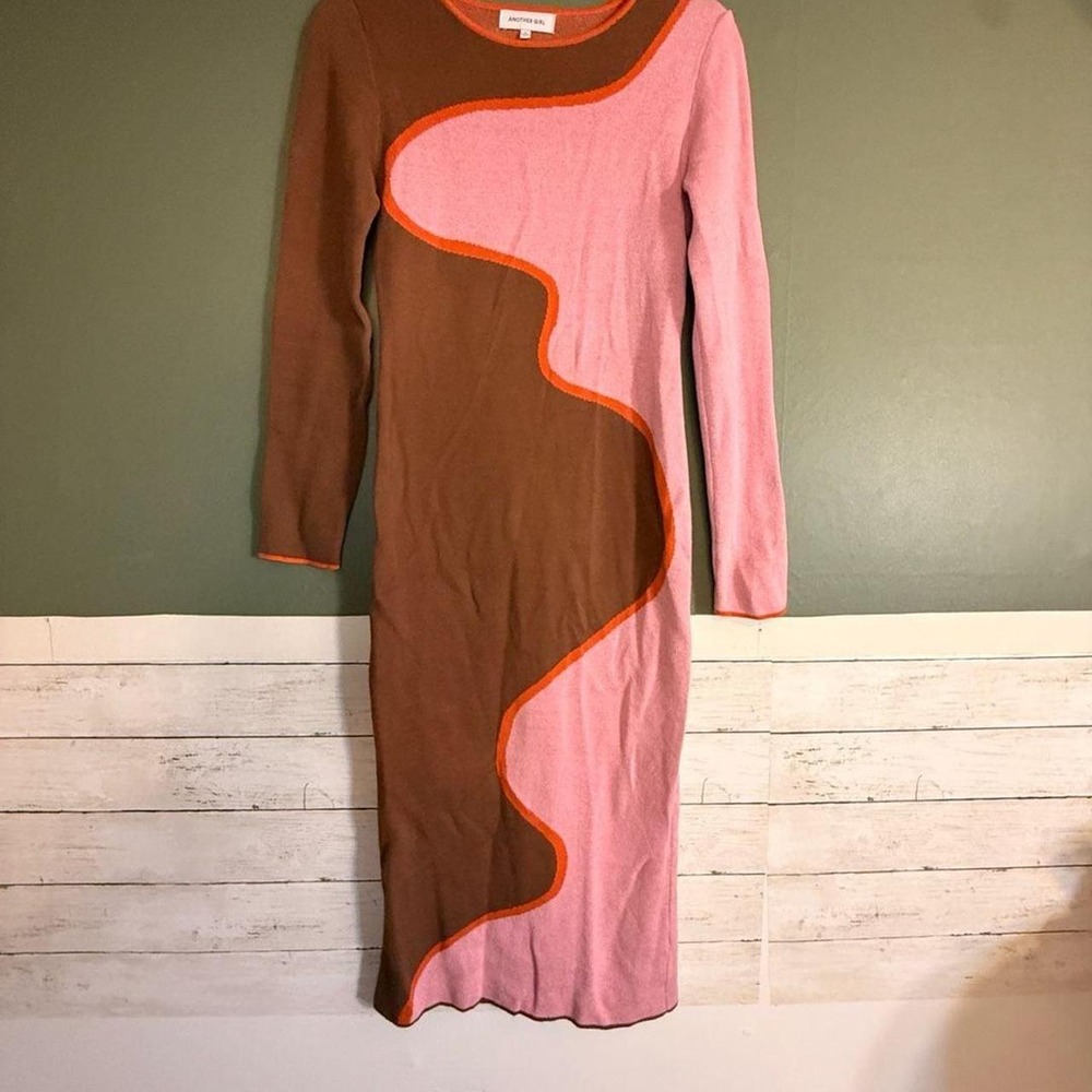 Another Girl Organic Cotton Pink Brown Wavy Colorblock Cutout Midi Sweater Dress